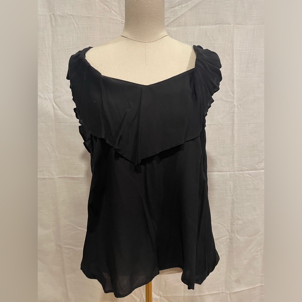 NWT L old‎ navy off shoulder top